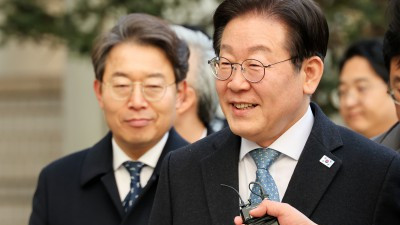 '선거법위반혐의' 결심공판 이재명 대표...'미소'