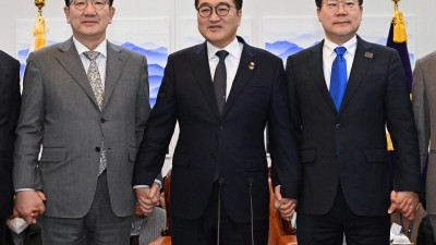 여야 국정협의회 시작…野 “추경 집중” 與 “경제 활력 조치”