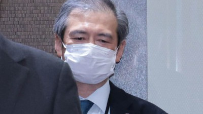 외교부, 日대사관 총괄공사 초치…'왜곡 교과서' 항의