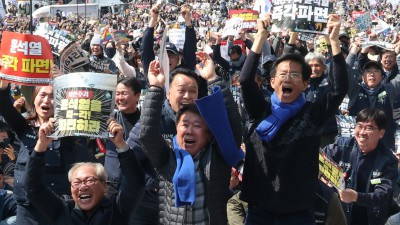 헌재 전원일치 ‘尹 파면’ 결정 순간
