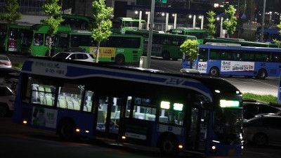 서울시 버스노조 '파업전야'...협상 결렬 시 내일 첫차부터 파업