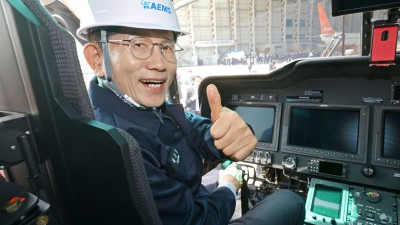 항공정비업체 현장 방문한 김문수 후보