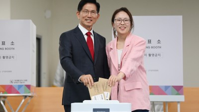 김문수 후보, 딸과 함께 사전투표