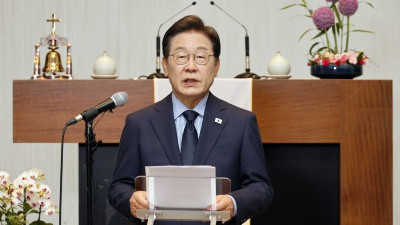 기자회견 여는 이재명 후보