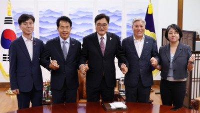 우원식 국회의장, 비교섭 야4당 원내대표 면담