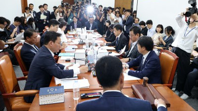 국회 환노위 법안소위, '노란봉투법' 심사 시작
