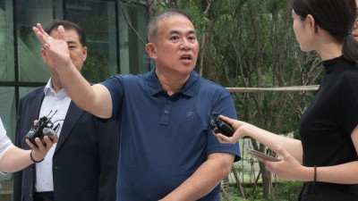 명태균, 김건희 특검 사무실 출석