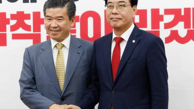 송언석 비대위원장, 제임스 김 주한미국상공회의소 회장과 면담