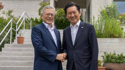 문재인 전 대통령 예방한 정청래 당대표