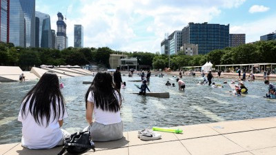 광복절 연휴 이틀째...전국 폭염