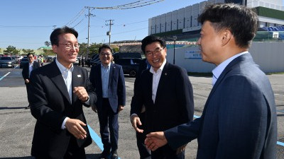 김민석 총리, 용인 반도체 클러스터 방문
