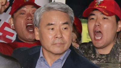 채상병 특검 참고인 출석하는 이종섭 전 국방부장관