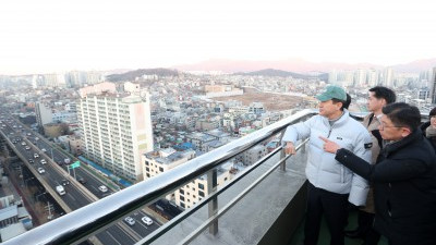 강북횡단 지하고속도로 예정지 둘러보는 오세훈 시장