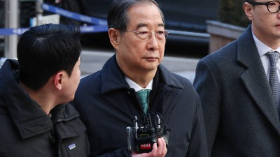 '1심 징역 23년' 법정 향하는 한덕수 전 총리