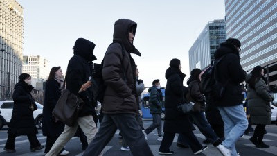 서울 아침 체감온도 영하 12도 출근하는 시민들 