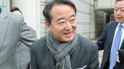 ‘인보사 조작 혐의’ 이웅열 코오롱 명예회장 항소심도 무죄