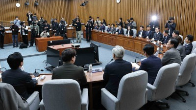 정청래 대표, 초선의원들과 '조국혁신당 합당' 논의