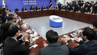 정청래 대표, 재선의원들과 조국혁신당 합당 관련 간담회