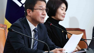 더불어민주당 정책조정회의