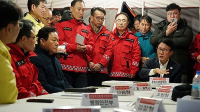 김민석 총리, 산불 진압 상황 현장 점검