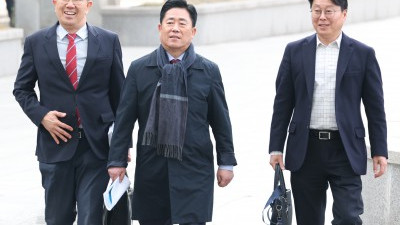 '통일교 금품 의혹' 김규환 전 의원 재소환