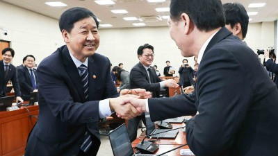 대미투자특별법, 여야 합의로 국회 특위 통과