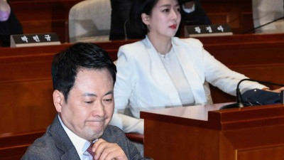 돌아온 배현진, 침묵의 장동혁