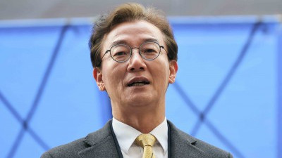 민주당 부산시장 후보 면접 참석하는 전재수 의원