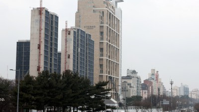 에테르노 청담, 공시 가격 1위 325억