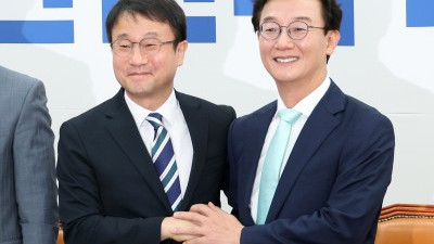 한병도 원내대표 만난 전재수 의원