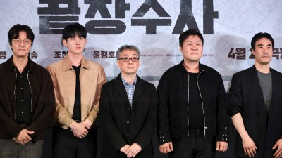 7년만에 개봉한 영화 '끝장수사'